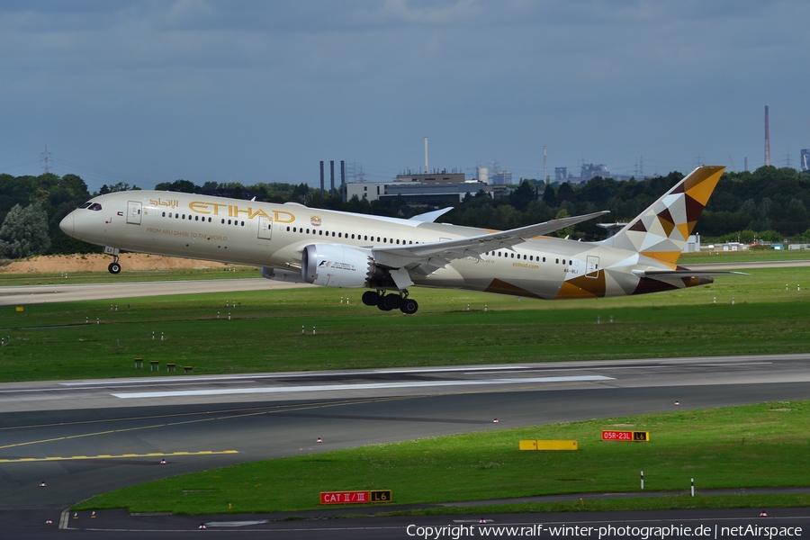Etihad Airways Boeing 787-9 Dreamliner (A6-BLI) | Photo 354962