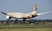 Etihad Airways Boeing 787-9 Dreamliner (A6-BLI) at  Johannesburg - O.R.Tambo International, South Africa