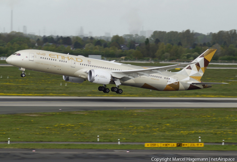 Etihad Airways Boeing 787-9 Dreamliner (A6-BLJ) | Photo 162776