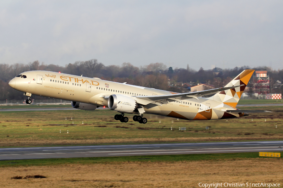 Etihad Airways Boeing 787-9 Dreamliner (A6-BLJ) | Photo 207129