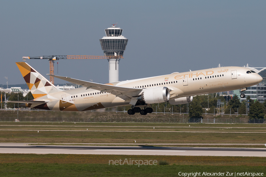 Etihad Airways Boeing 787-9 Dreamliner (A6-BLJ) | Photo 641857