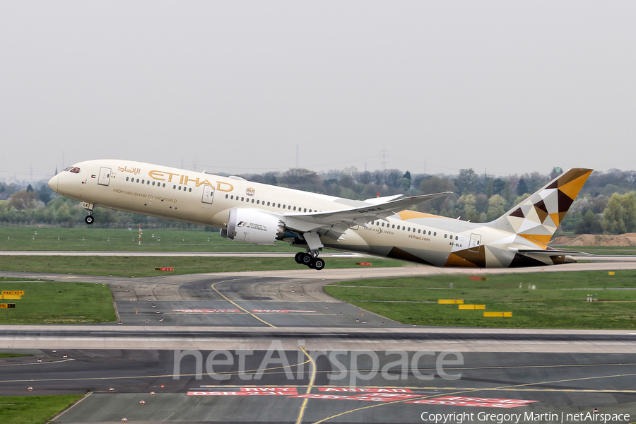 Etihad Airways Boeing 787-9 Dreamliner (A6-BLK) | Photo 160129