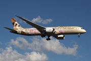Etihad Airways Boeing 787-9 Dreamliner (A6-BLK) at  Johannesburg - O.R.Tambo International, South Africa