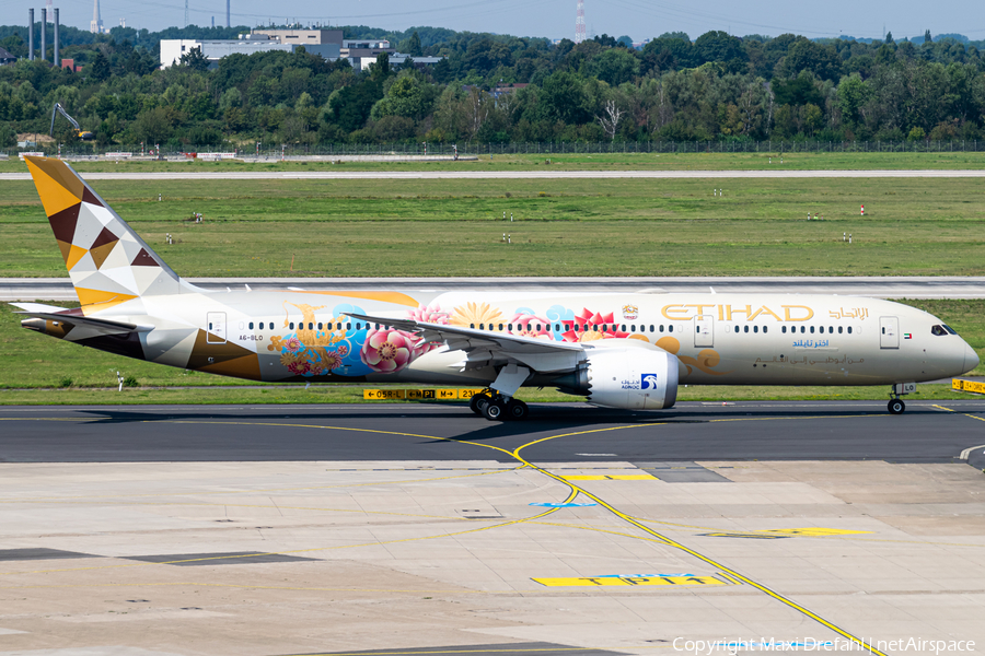 Etihad Airways Boeing 787-9 Dreamliner (A6-BLO) | Photo 545510