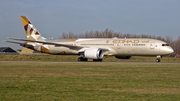 Etihad Airways Boeing 787-9 Dreamliner (A6-BLQ) at  Amsterdam - Schiphol, Netherlands