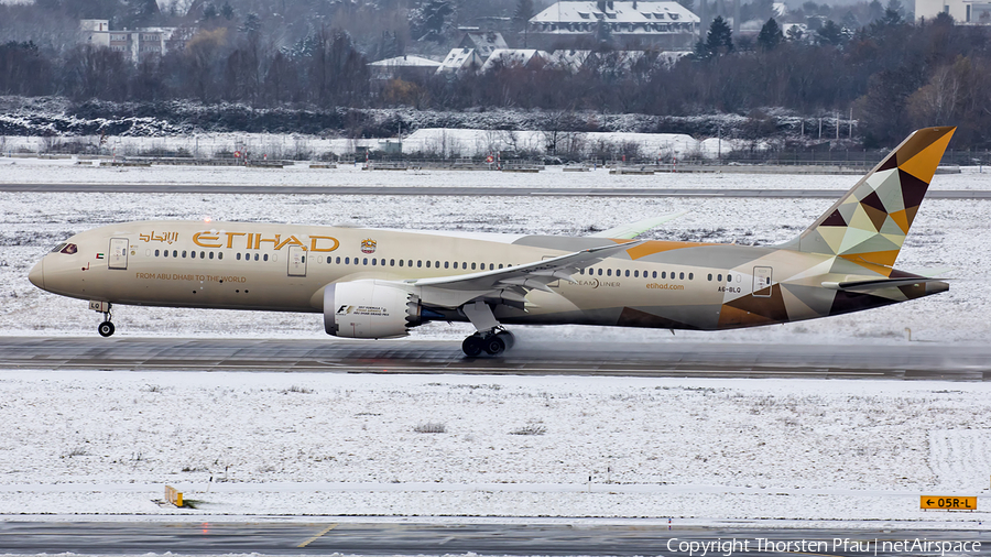 Etihad Airways Boeing 787-9 Dreamliner (A6-BLQ) | Photo 202410