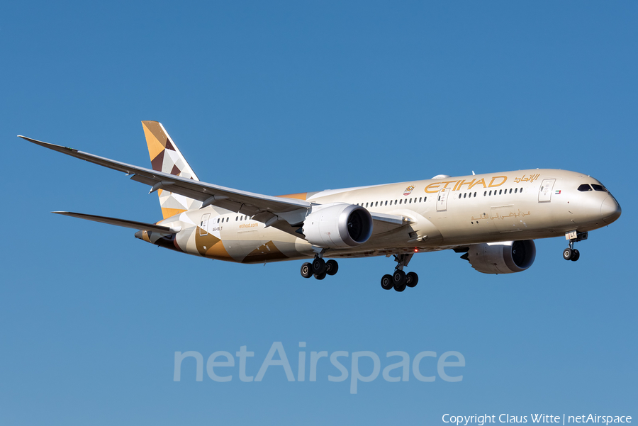 Etihad Airways Boeing 787-9 Dreamliner (A6-BLT) | Photo 307626