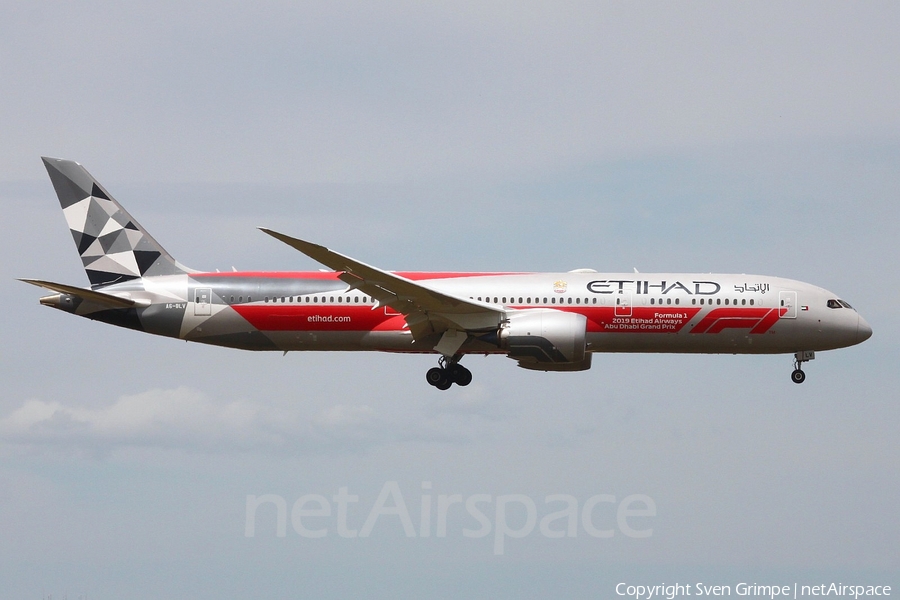 Etihad Airways Boeing 787-9 Dreamliner (A6-BLV) | Photo 327884