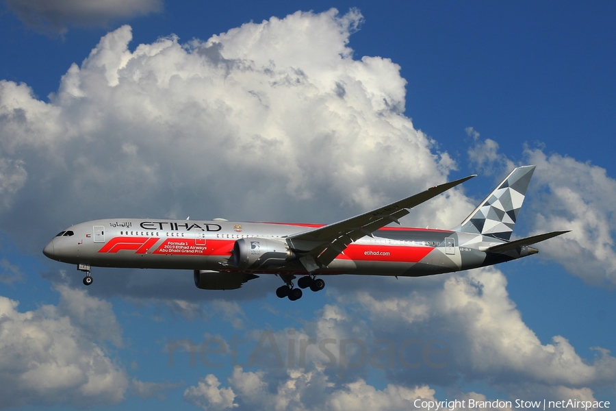 Etihad Airways Boeing 787-9 Dreamliner (A6-BLV) | Photo 360125