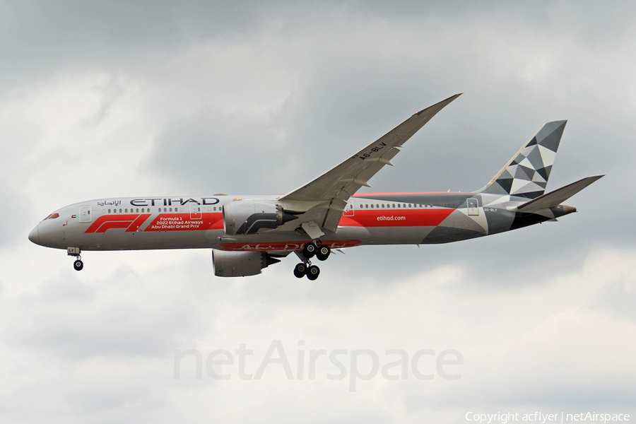 Etihad Airways Boeing 787-9 Dreamliner (A6-BLV) | Photo 528951