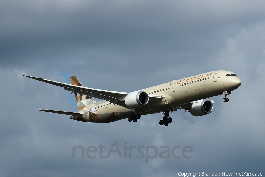 Etihad Airways Boeing 787-10 Dreamliner (A6-BMB) | Photo 366104