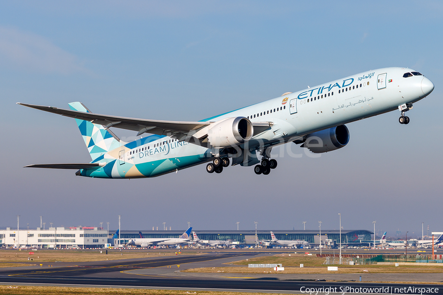 Etihad Airways Boeing 787-10 Dreamliner (A6-BMH) | Photo 665252