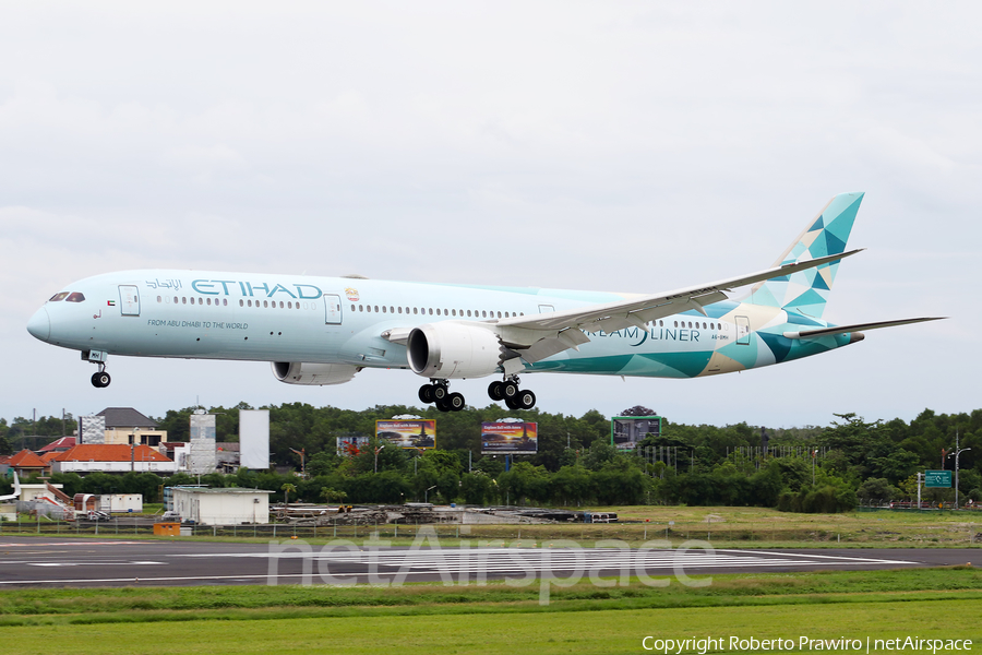 Etihad Airways Boeing 787-10 Dreamliner (A6-BMH) | Photo 659754