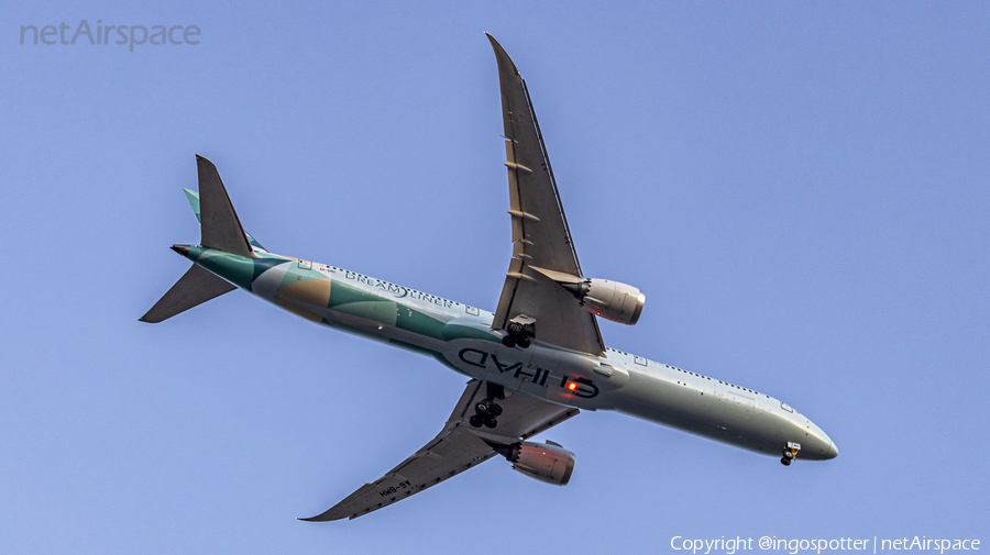 Etihad Airways Boeing 787-10 Dreamliner (A6-BMH) | Photo 676443