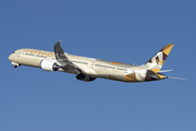 Etihad Airways Boeing 787-10 Dreamliner (A6-BMJ) at  Barcelona - El Prat, Spain