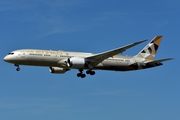 Etihad Airways Boeing 787-9 Dreamliner (A6-BNA) at  Frankfurt am Main, Germany