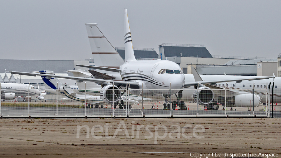 Constellation Aviation Services Airbus A318-112(CJ) Elite (A6-CAS) | Photo 327370