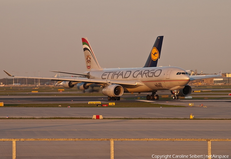Etihad Cargo Airbus A330-243F (A6-DCA) | Photo 75362
