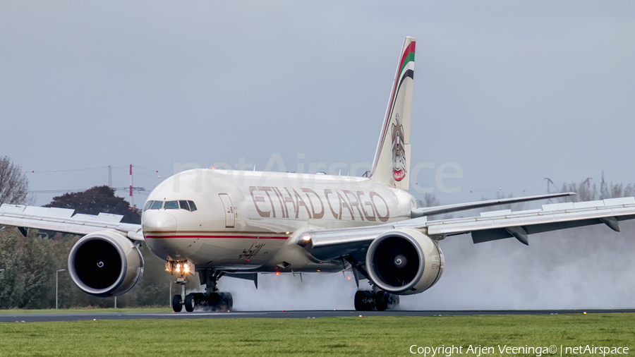 Etihad Cargo Boeing 777-FFX (A6-DDA) | Photo 199908