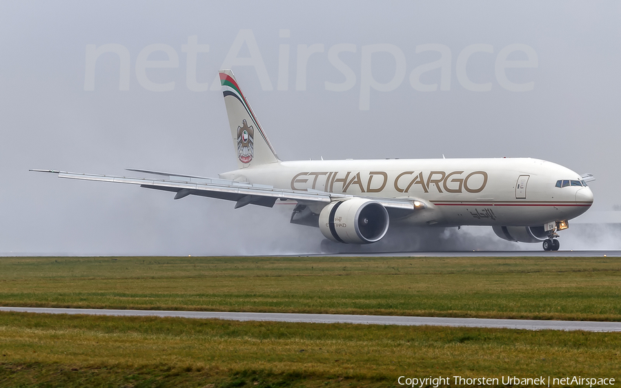 Etihad Cargo Boeing 777-FFX (A6-DDB) | Photo 180944