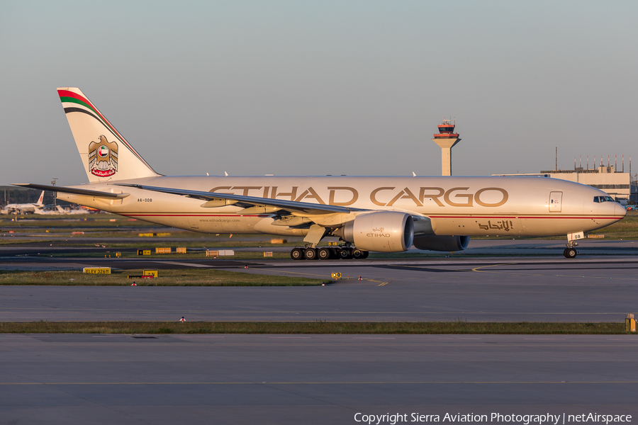 Etihad Cargo Boeing 777-FFX (A6-DDB) | Photo 327465