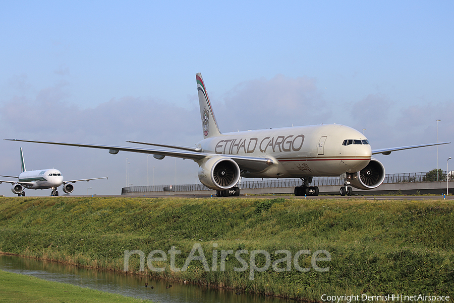 Etihad Cargo Boeing 777-FFX (A6-DDC) | Photo 385612
