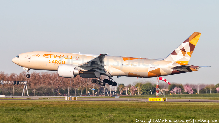 Etihad Cargo Boeing 777-FFX (A6-DDE) | Photo 107166