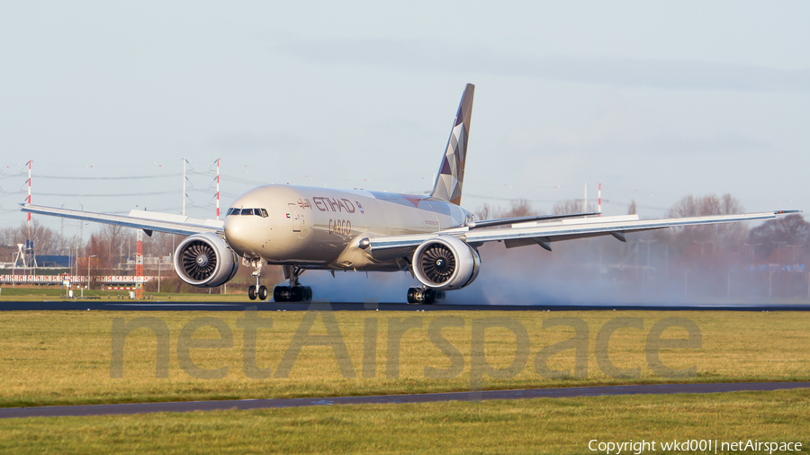 Etihad Cargo Boeing 777-FFX (A6-DDE) | Photo 214449