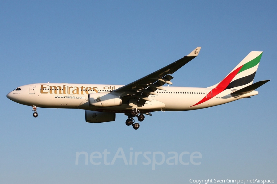 Emirates Airbus A330-243 (A6-EAD) | Photo 15648