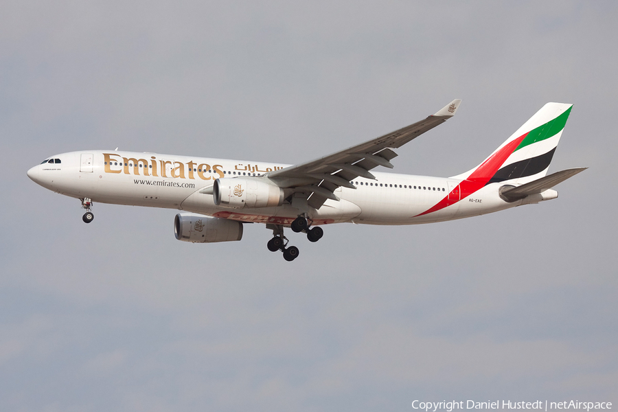 Emirates Airbus A330-243 (A6-EAE) | Photo 529270