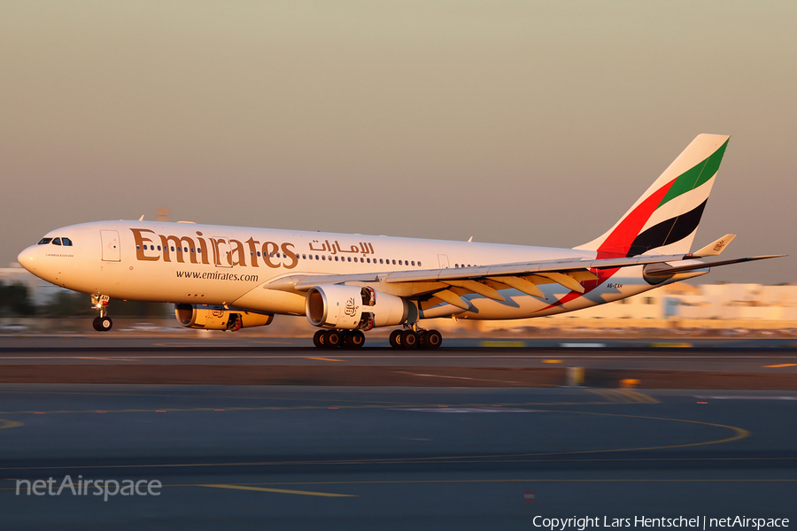 Emirates Airbus A330-243 (A6-EAH) | Photo 396219