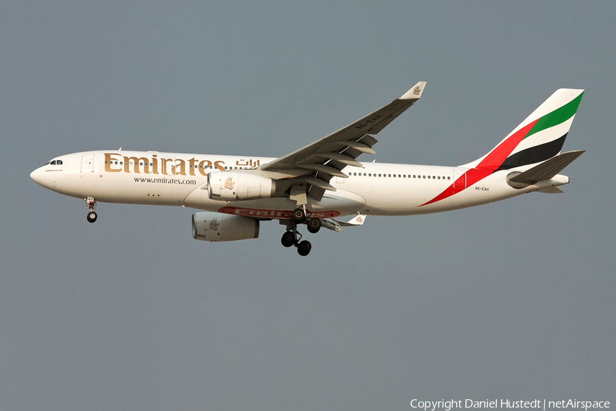 Emirates Airbus A330-243 (A6-EAH) | Photo 618830
