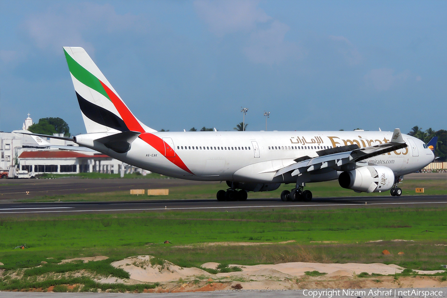 Emirates Airbus A330-243 (A6-EAK) | Photo 118807