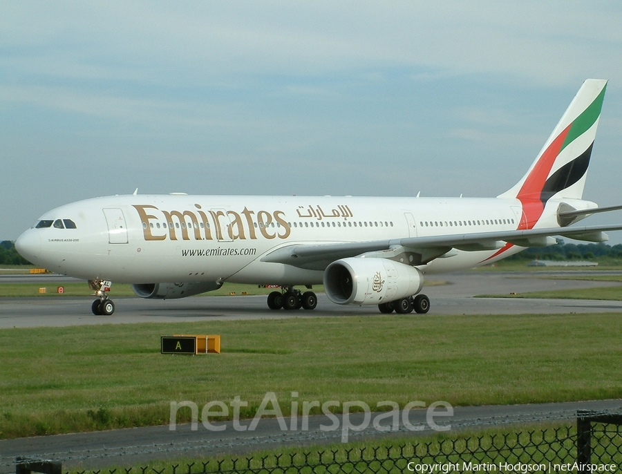 Emirates Airbus A330-243 (A6-EAL) | Photo 102627