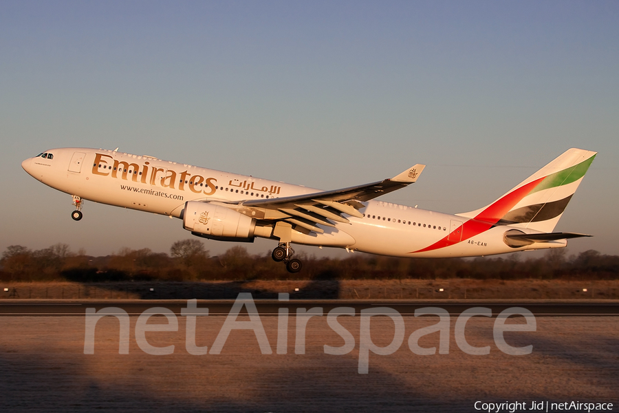 Emirates Airbus A330-243 (A6-EAN) | Photo 58242