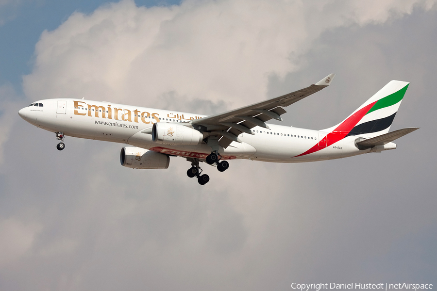 Emirates Airbus A330-243 (A6-EAR) | Photo 620328