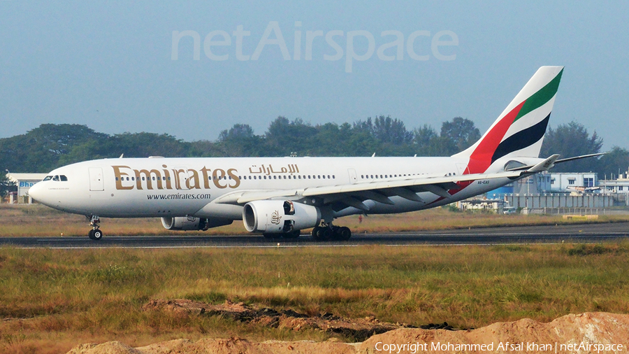 Emirates Airbus A330-243 (A6-EAS) | Photo 102818