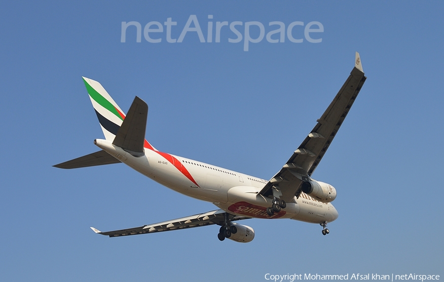 Emirates Airbus A330-243 (A6-EAS) | Photo 92743