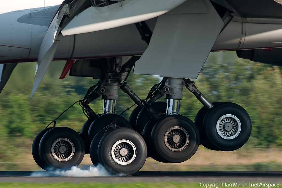 Emirates Boeing 777-31H(ER) (A6-EBF) | Photo 9025