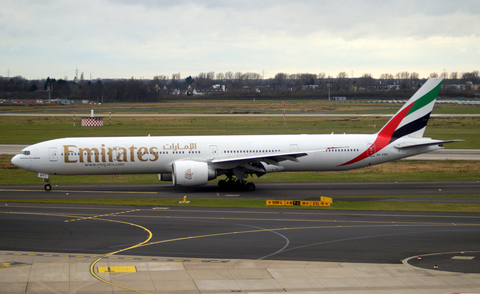 Emirates Boeing 777-31H(ER) (A6-EBH) at  Dusseldorf - International, Germany