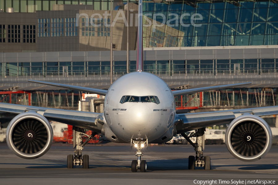 Emirates Boeing 777-31H(ER) (A6-EBK) | Photo 21690