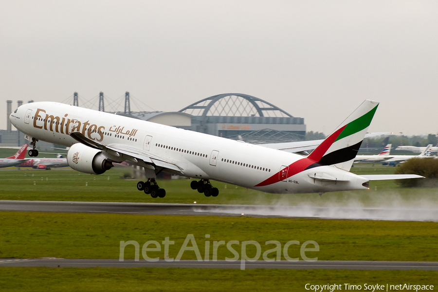 Emirates Boeing 777-31H(ER) (A6-EBL) | Photo 20102