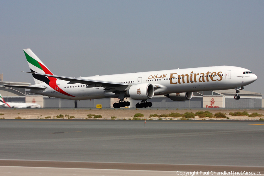 Emirates Boeing 777-31H(ER) (A6-EBM) | Photo 64404
