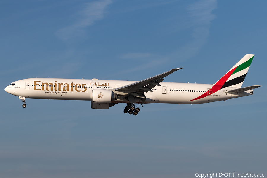 Emirates Boeing 777-31H(ER) (A6-EBM) | Photo 168844