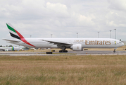 Emirates Boeing 777-31H(ER) (A6-EBM) at  Lisbon - Portela, Portugal