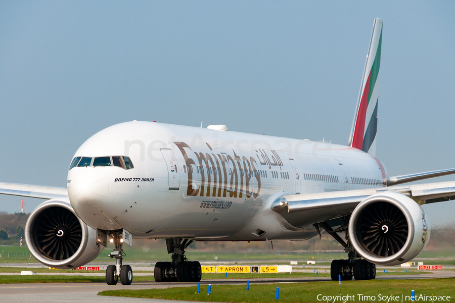 Emirates Boeing 777-36N(ER) (A6-EBN) | Photo 106244