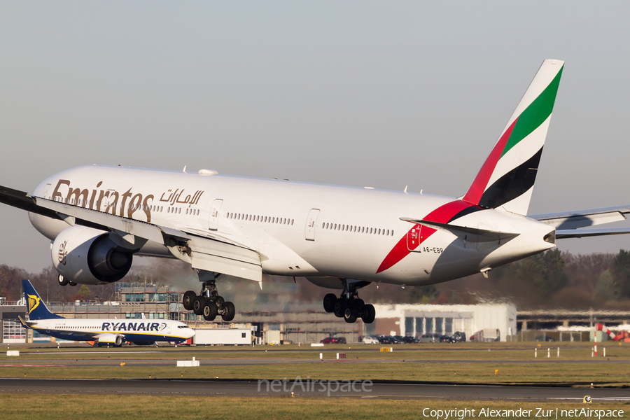 Emirates Boeing 777-31H(ER) (A6-EBP) | Photo 132682