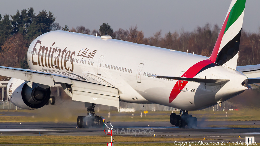 Emirates Boeing 777-31H(ER) (A6-EBP) | Photo 608618