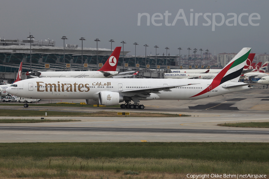 Emirates Boeing 777-31H(ER) (A6-EBP) | Photo 95271