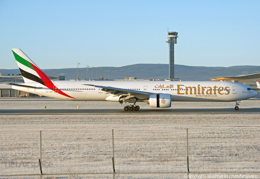 Emirates Boeing 777-31H(ER) (A6-EBP) | Photo 134829